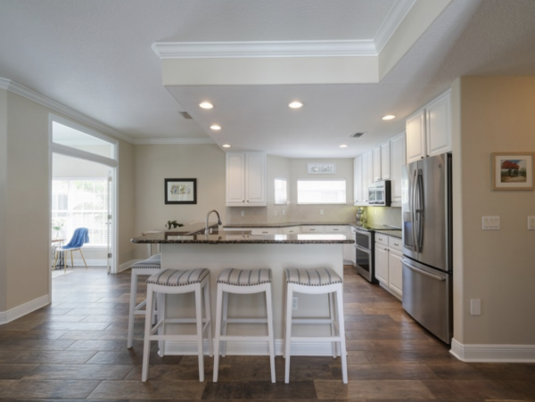 Bradenton Vacation Condo Two Bedroom Walk to Beach